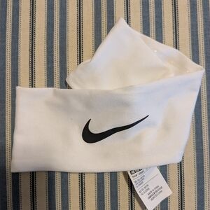 NWOT Nike Fury 2.0 Headband
